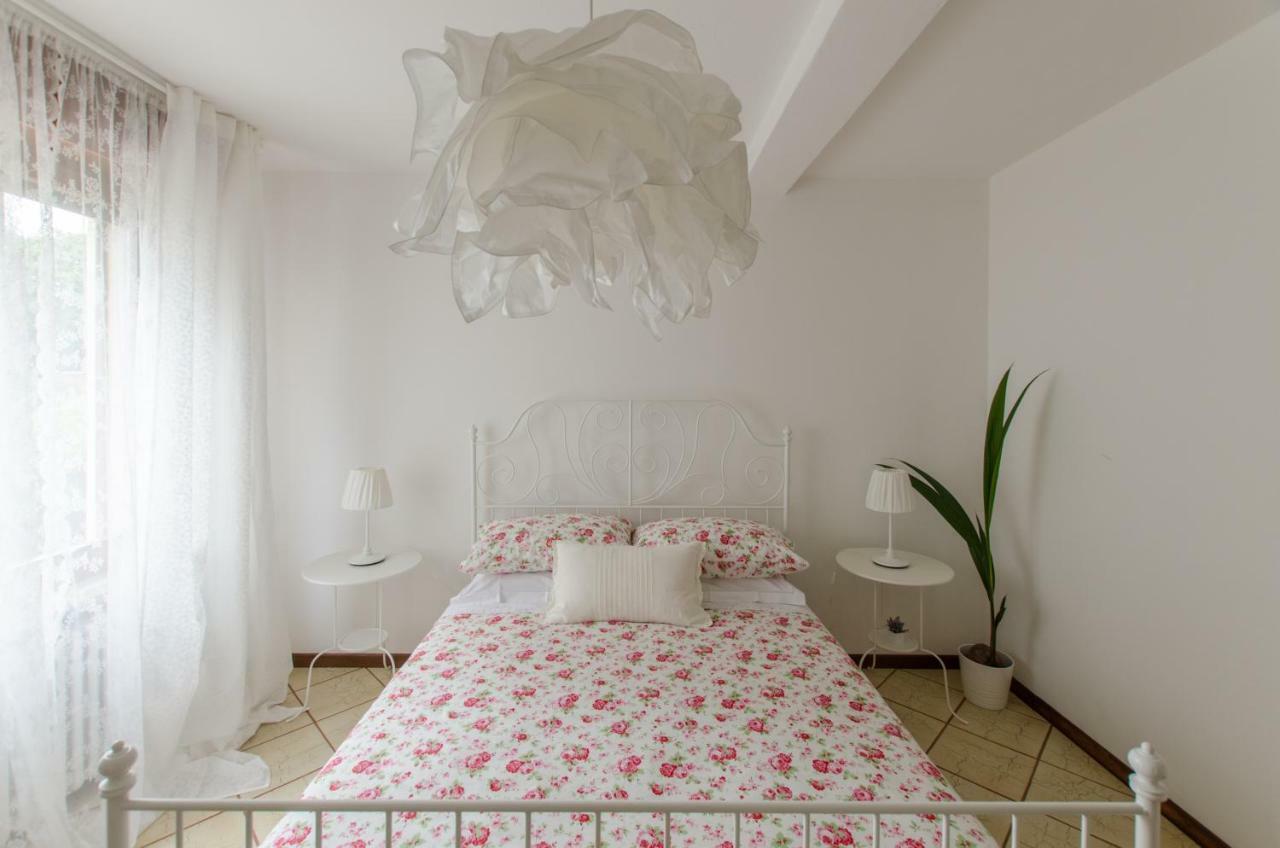 Apartmán Casa Marisa Sirmione Exteriér fotografie